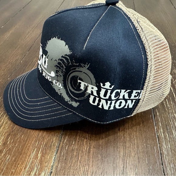 Fubu hat - Picture 2 of 10